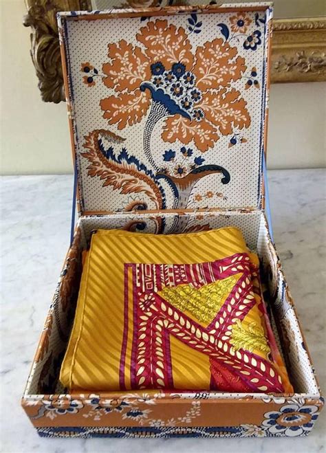 hermes scarf in tube box|Hermes box measurements.